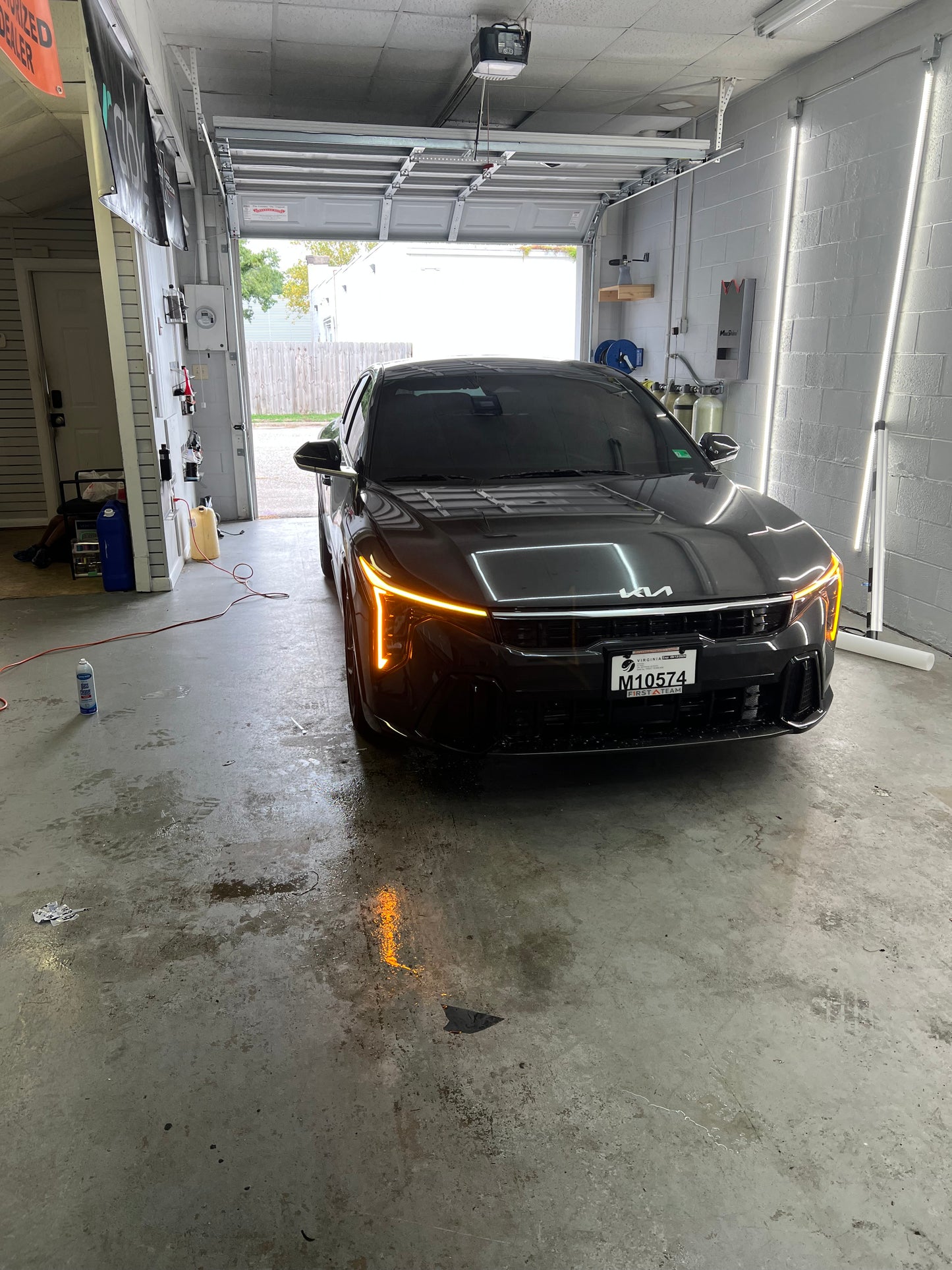 CARBON WINDSHIELD ONLY