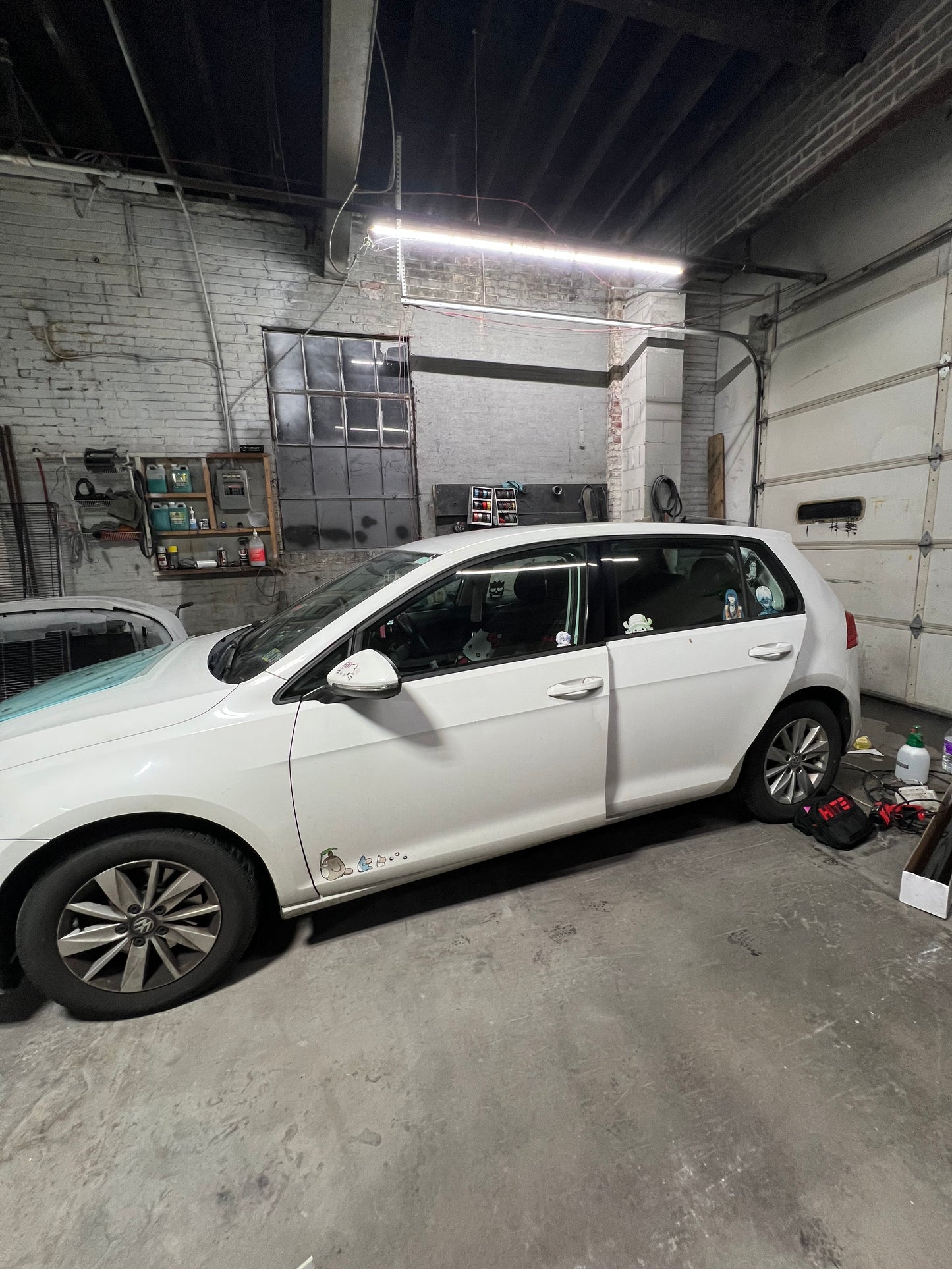 CARBON SEDAN WINDOW TINT (SIDES & REAR)