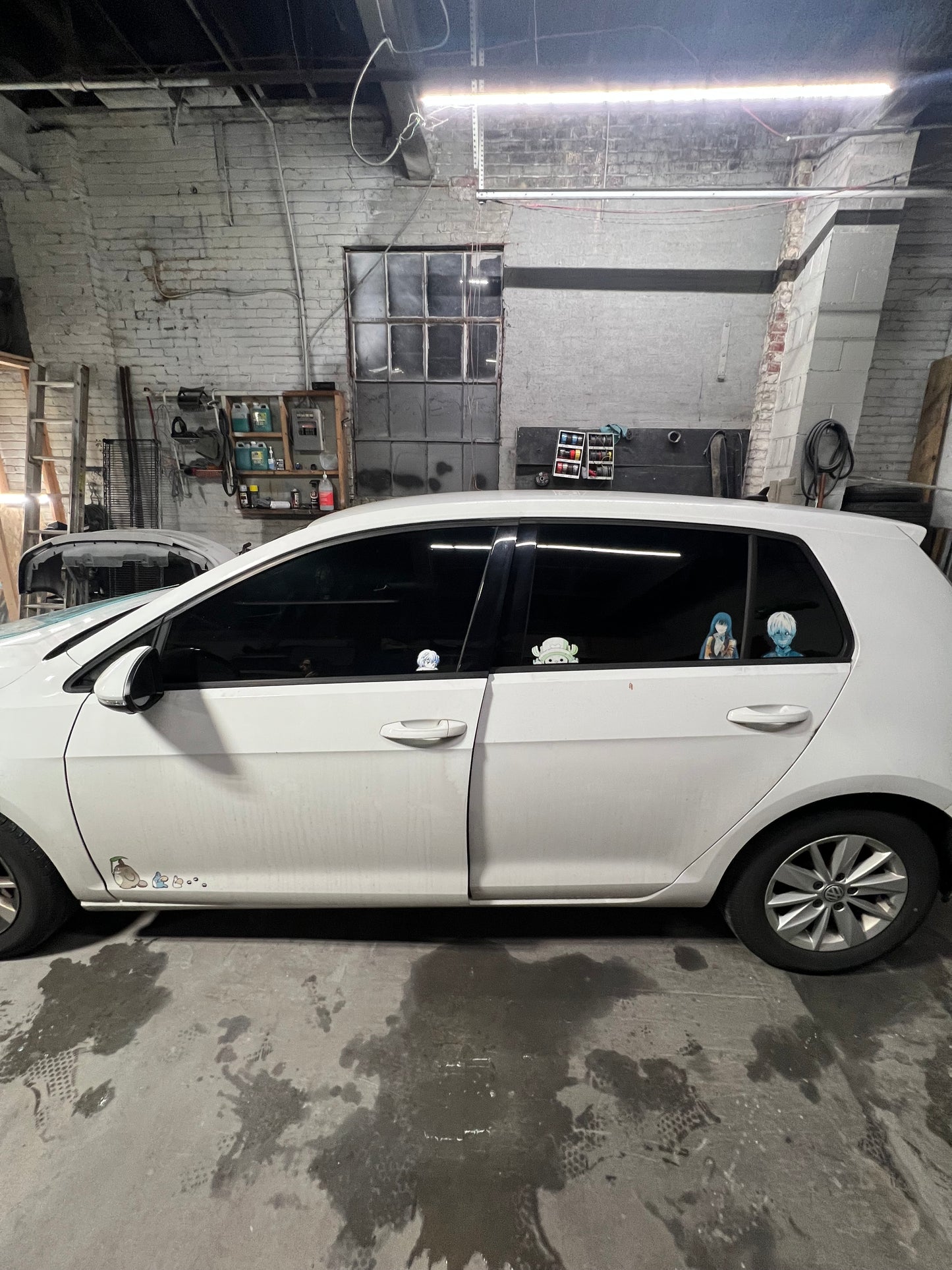 CARBON SEDAN WINDOW TINT (SIDES & REAR)